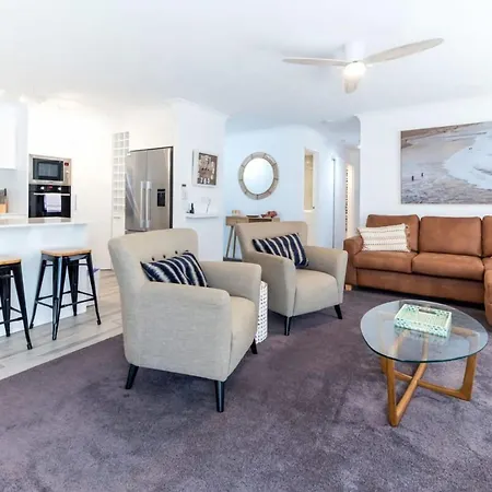 Charming 2Br Ocean View Apartment Gold Coast Exterior photo
